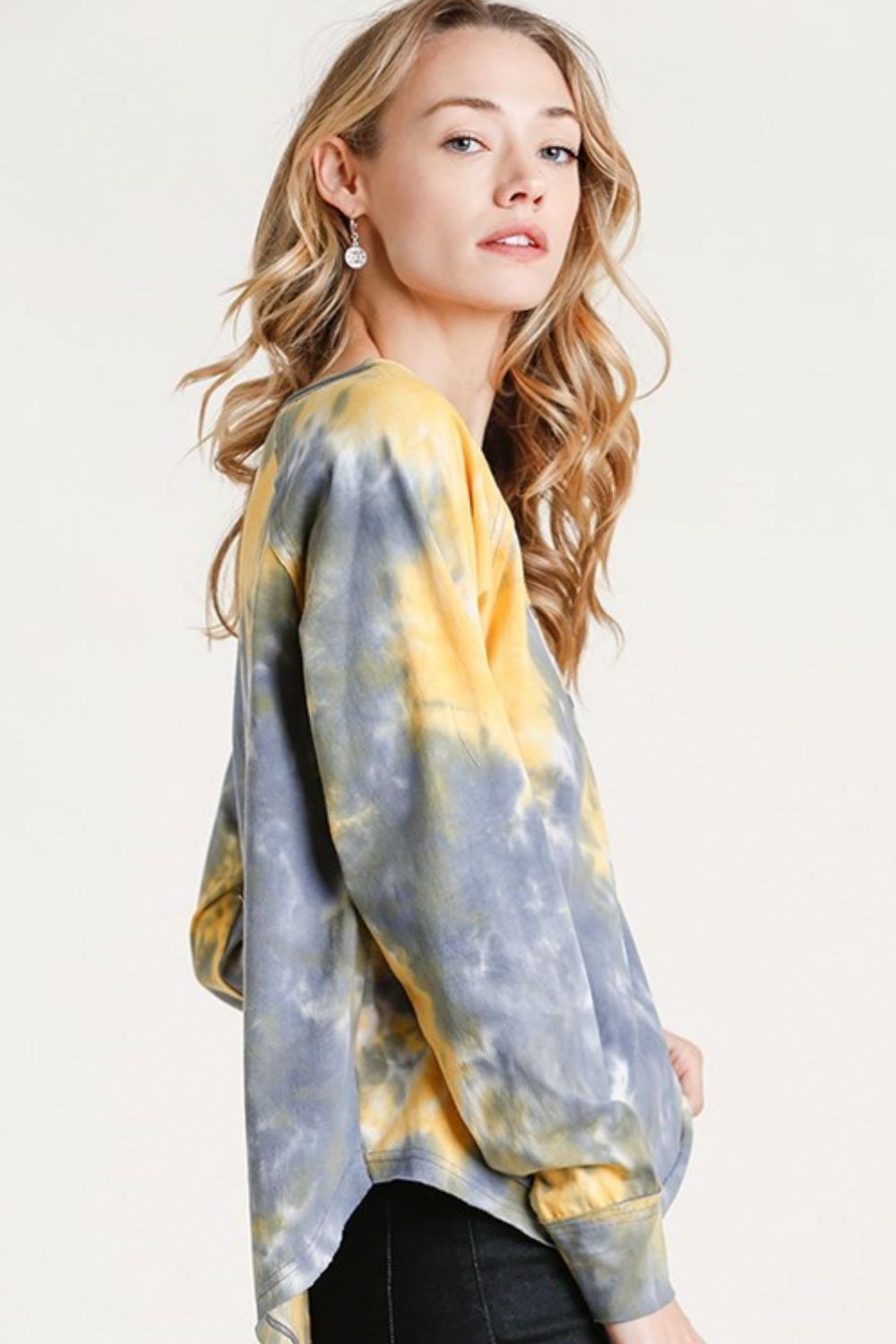 Umgee T-shirt Tie Dye Yellow Mix Round Neck Ribbed Button Front Top
