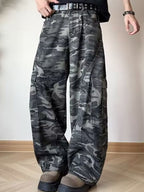 Men's Full-Size Loose Fit Camouflage Cargo Jeans in Plus Sizes
