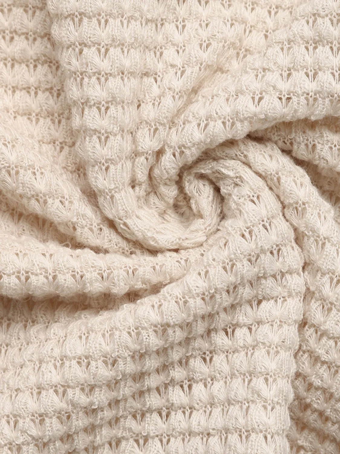 Women's Knit T-shirt Daisy Flower Embroidered V-Neck Half Sleeve 00798bd7-0933-44ac-b5a7-b740e030b99b-Max-Origin Trendsi