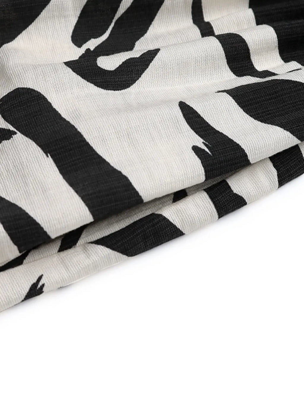 Midi Dress Zebra Printed Notched Sleeveless Pocketed Ealstic Waist 00ccc794-453e-45a3-8209-bf47153e9bdb-Max-Origin Trendsi