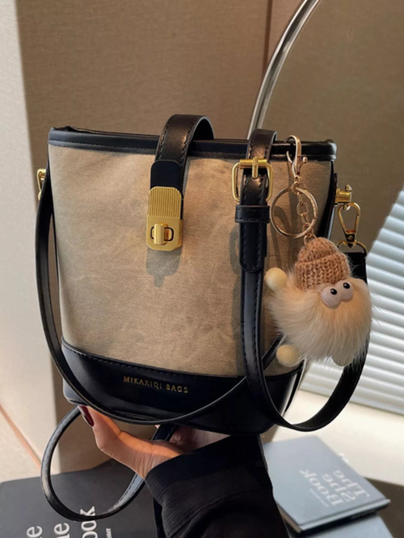 Womens Bucket Dark Brown Pu Leather Crossbody Bag 00dca377-756b-4046-bb03-f0aeea1a512b-Max-Origin Trendsi