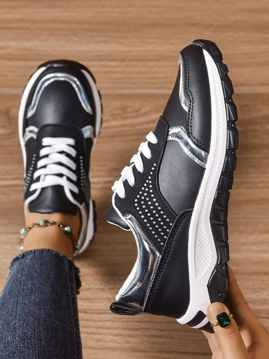 Women's Sneakers Pu Leather Rhinestone Lace Up Round Toe Low Heels Shoes Black 014312b46fea45ed8778a944e00134fd-Max-Origin Trendsi