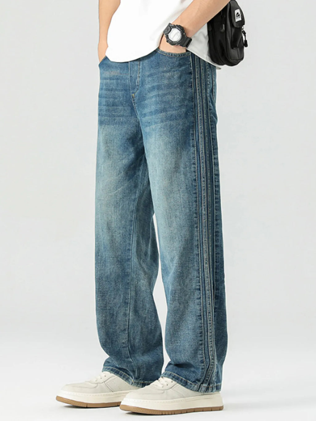 Men's Straight Leg Jeans Blue Washed with Side Stripes Denim Basic Style 01f5c471d6034f4787a9012e0a6f002f-Max-Origin Trendsi
