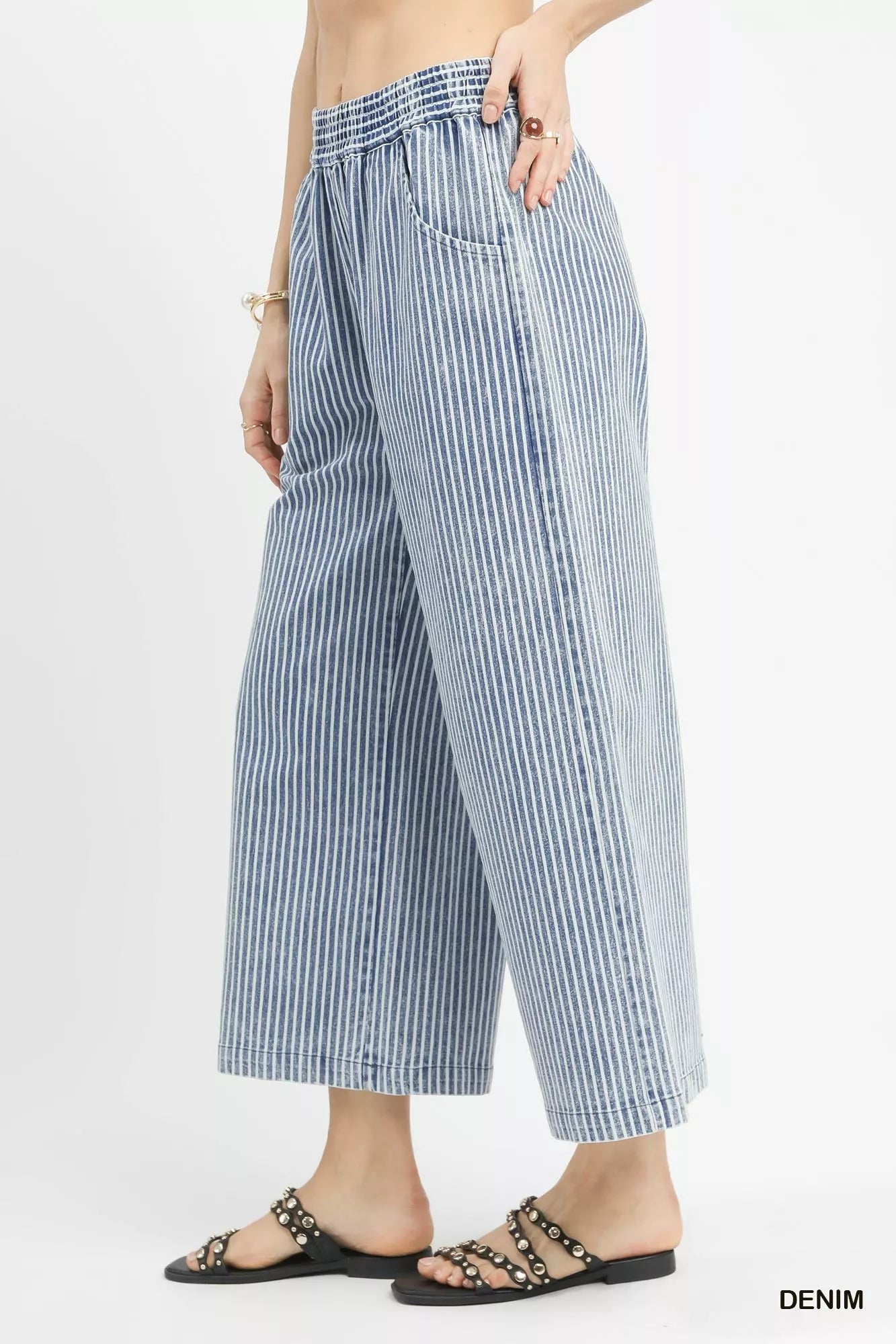 Umgee Wide-Leg Pants Denim Blue Stone Wash Stripe Drawstring Trousers 0254dc69-71ab-4c22-981a-b835a9c06af7-Max-Origin Trendsi