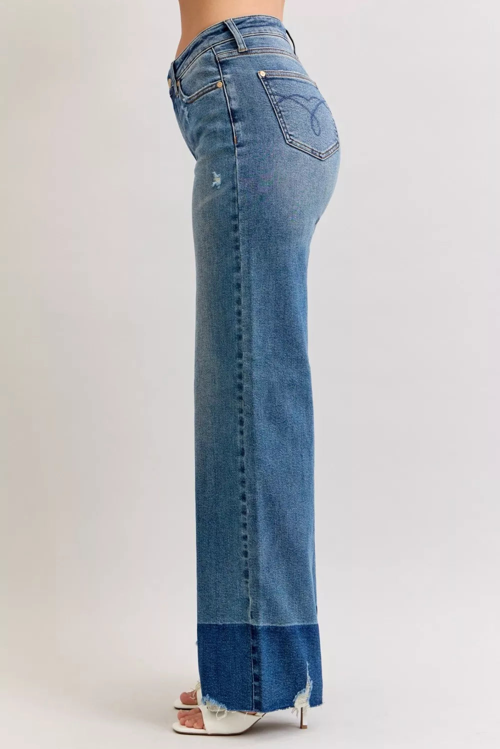 Judy Blue Column Straight Jeans Raw Hem High Waist Dark Washed Pants 026c4d33a7584d48985e7e95253ed5d1-Max-Origin Trendsi