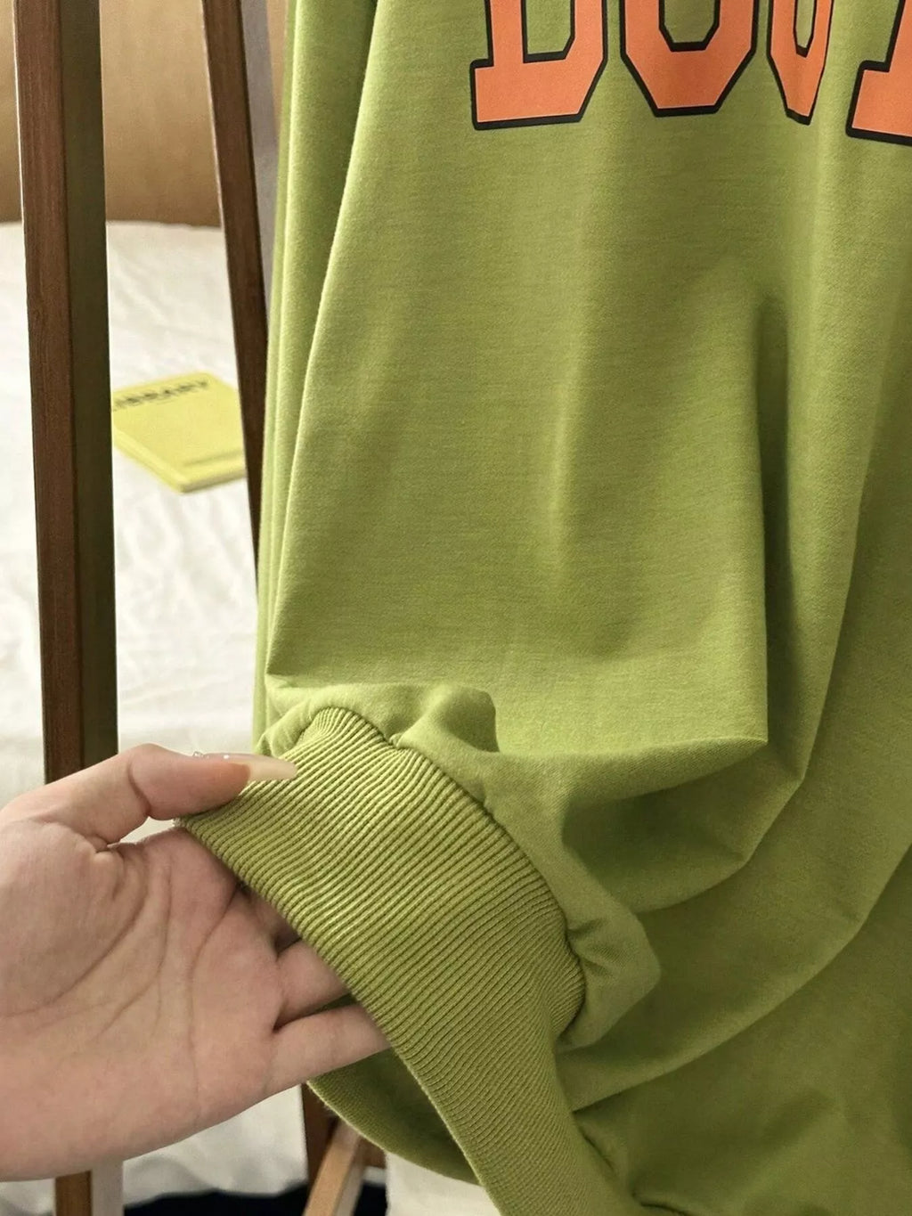 Women's Sweatshirt Green Boston Graphic Oversized Crewneck Pullover 02ace4f222bb49e2b709fe456d89d46c-Max-Origin Trendsi