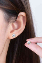 2 Carat Moissanite Stud Earrings 925 Sterling Silver 038d187746574b5fb2d2db555aa47994-Min Trendsi