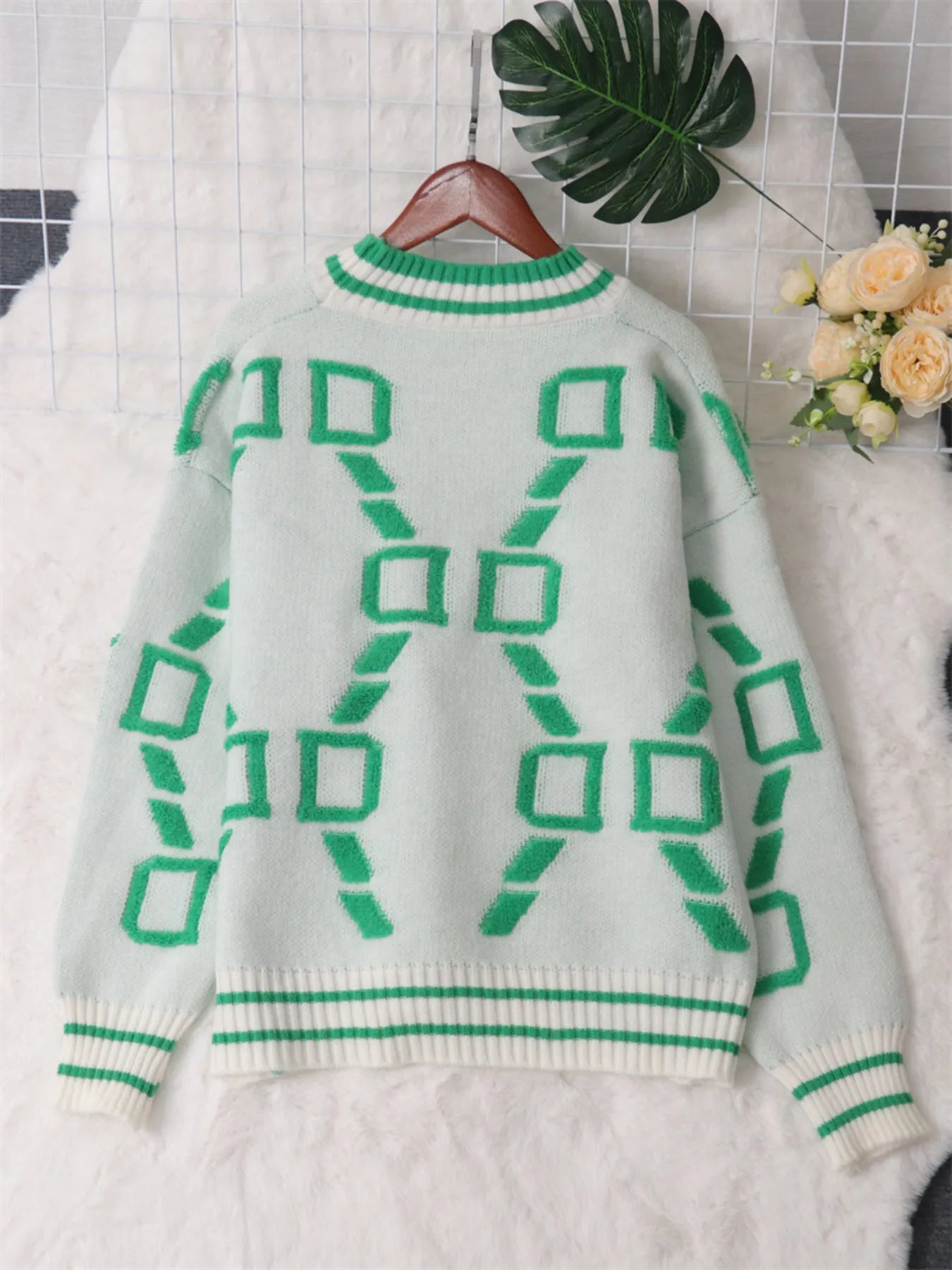 Women's Sweater Contrast Round Neck Long Sleeve Oversized Ribbed 040baa0e07a34c2fa0849ea736d02820-Max-Origin Trendsi