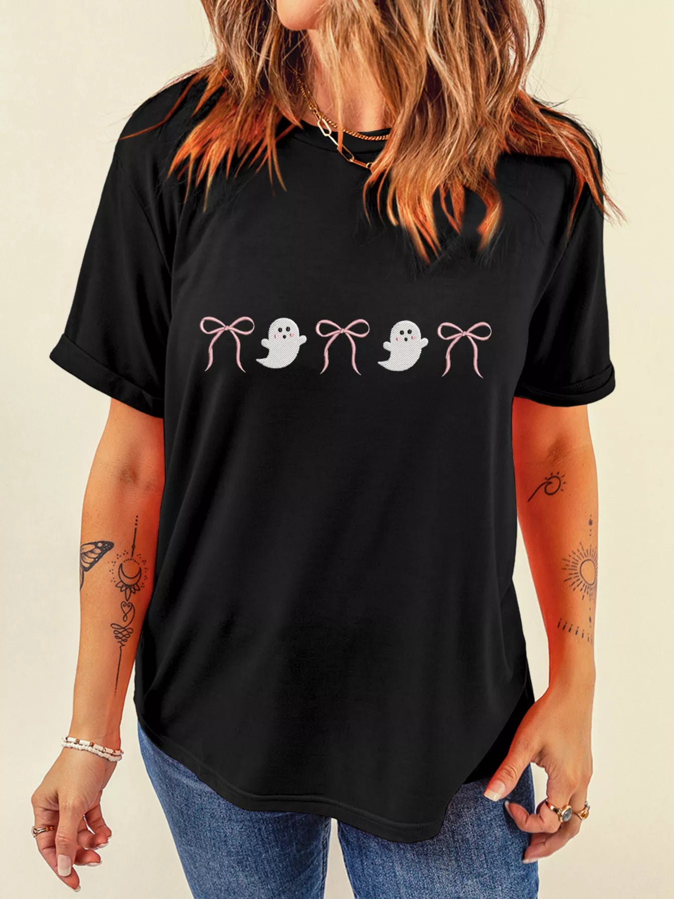 Halloween Women's T-Shirt Black Ghost Bow Graphic Short Sleeve Top Black 042f575e359745b69e258046a7544c20-Max-Origin Trendsi