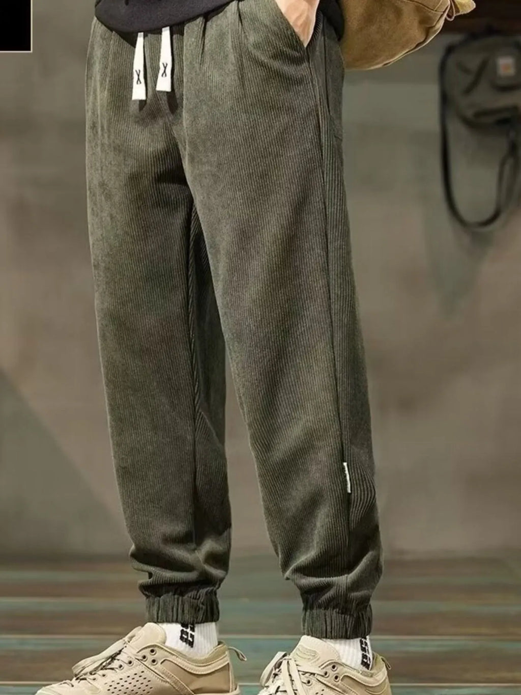 Men's Corduroy Pants Drawstring Waist Wide Leg Joggers with Pockets S-3XL 04de2383-b9c3-4805-9120-cafaa53f28d8-Max-Origin Trendsi