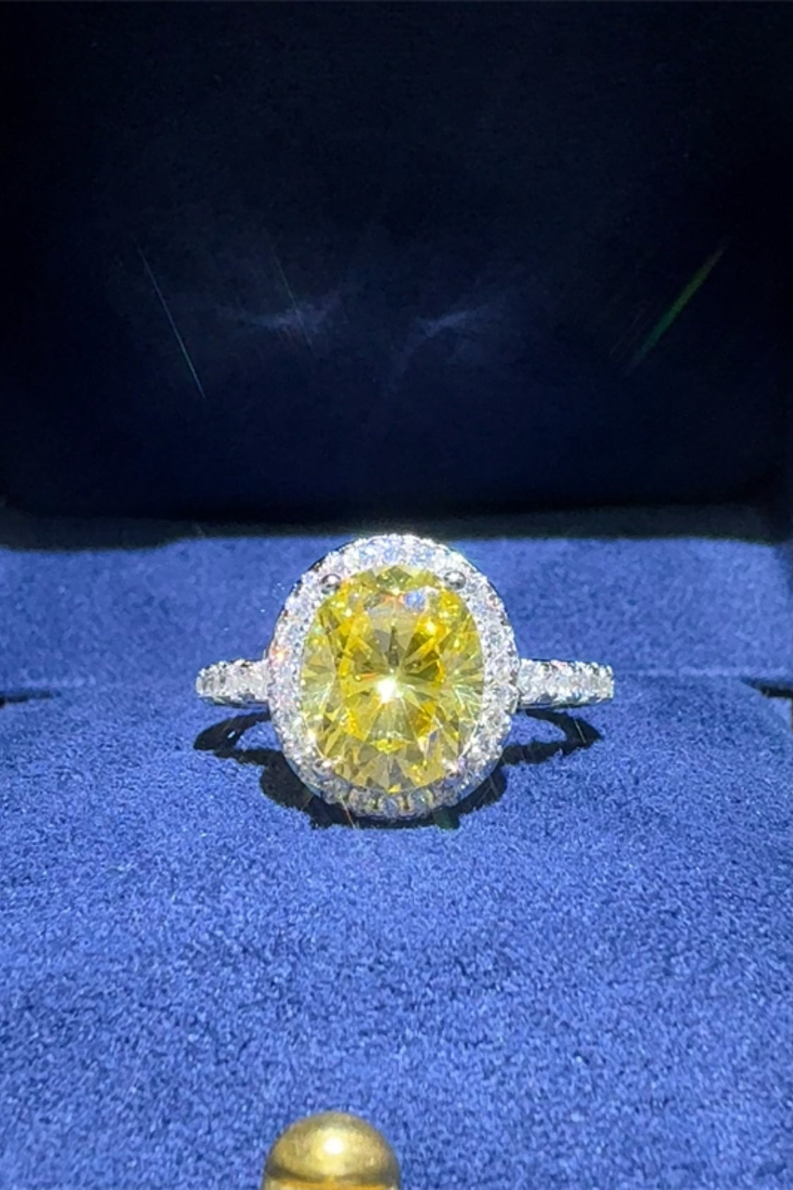 3 Carat Ring Moissanite Stone 925 Sterling Silver Women Jewelry with Box 0650e91f-6d80-4aff-986e-fb677c6556dc-Max Trendsi