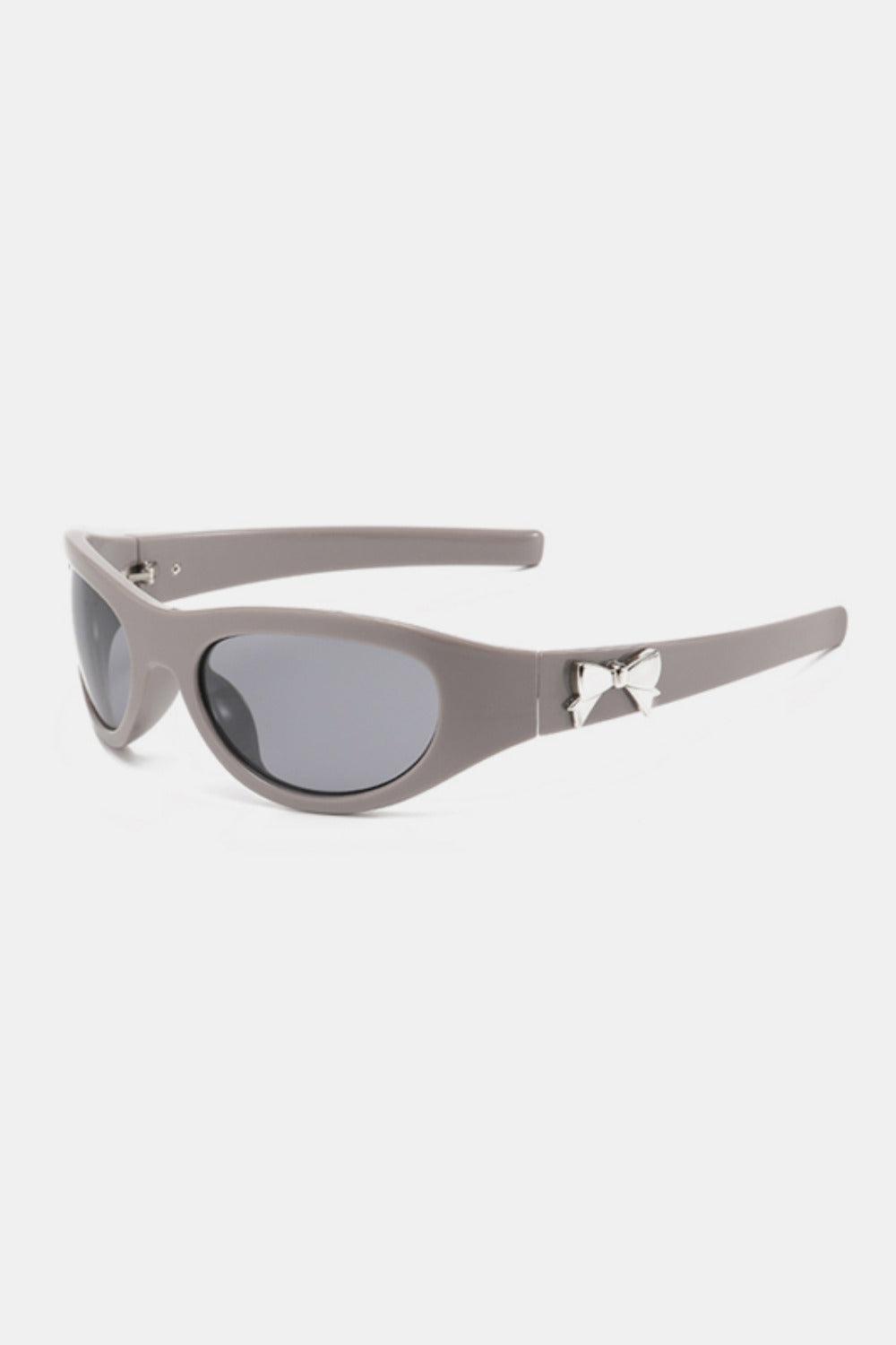 Cat-Eye Sunglasses Bow Polycarbonate Frame Eyewear Gray One Size