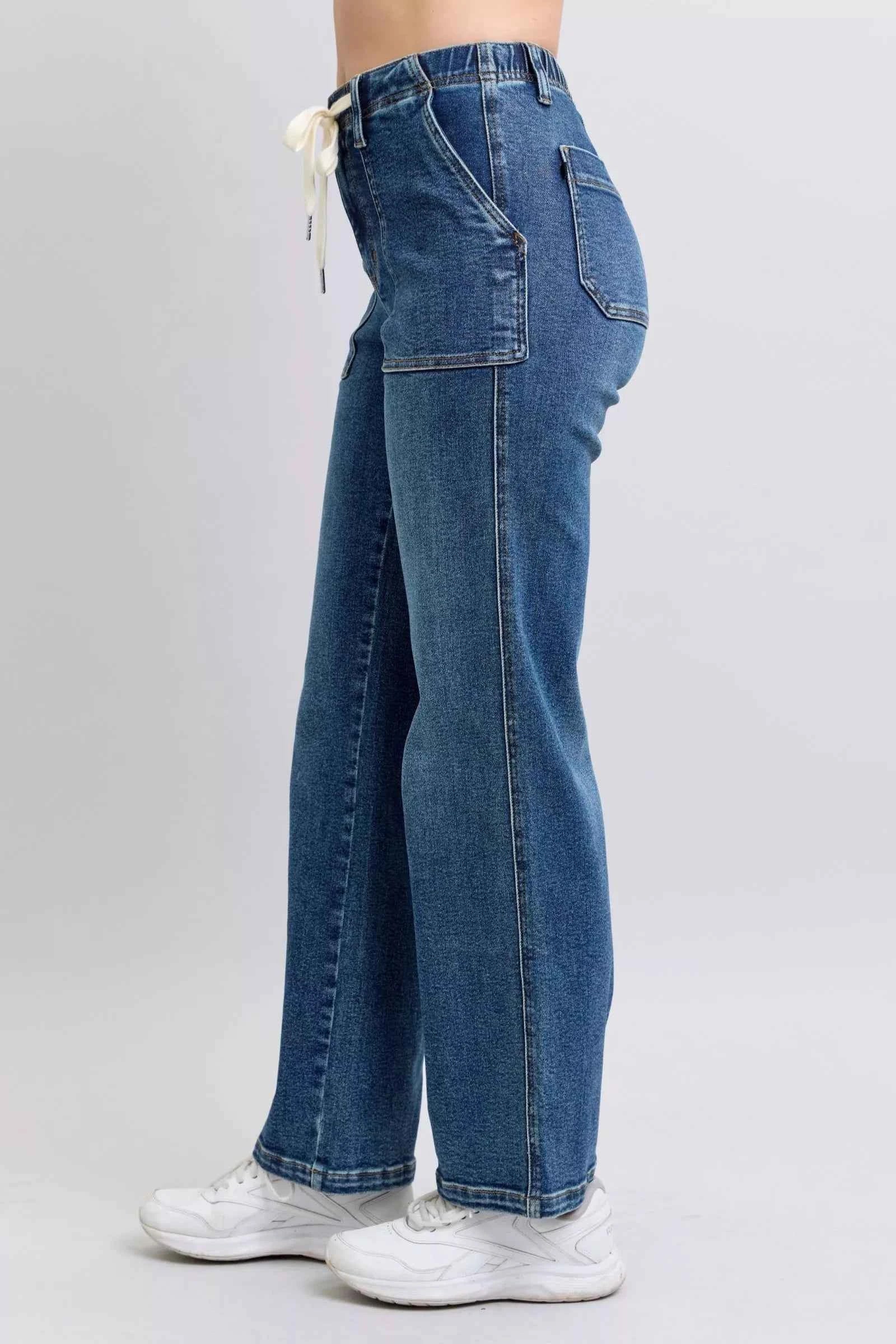 Judy Blue Straight Jeans Drawstring High Waist with Front Pockets 082fd0b1-95be-4e85-880a-0f0accba2db2-Max-Origin Trendsi