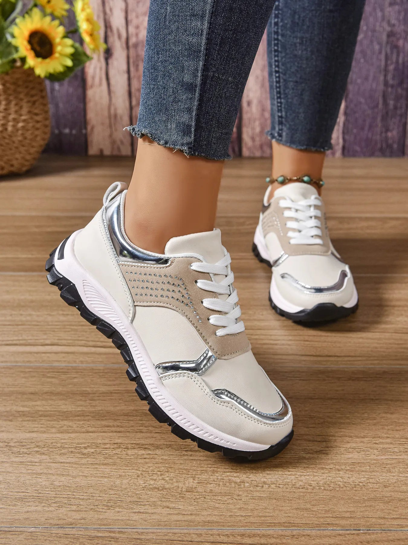 Women's Sneakers Pu Leather Rhinestone Lace Up Round Toe Low Heels Shoes 08ecd8b2ca98432396111d2eda9ff208-Max-Origin Trendsi