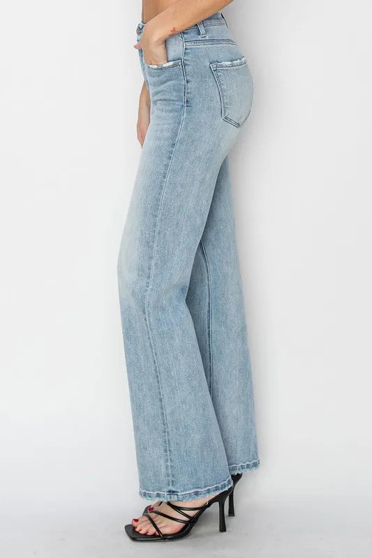 RISEN Straight Jeans High Rise Light Blue Washed 08f2e44a95334ea4aac7c0fc43e8b459-Max-Origin Trendsi