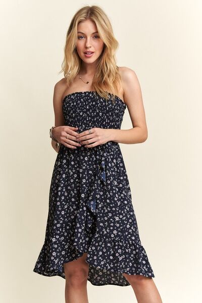 ADORA Floral Dress Navy Smocked Tube Strapless with Pockets 0918bd3e-ec7c-4d1f-ada8-1f8bb341ed49-Min Trendsi