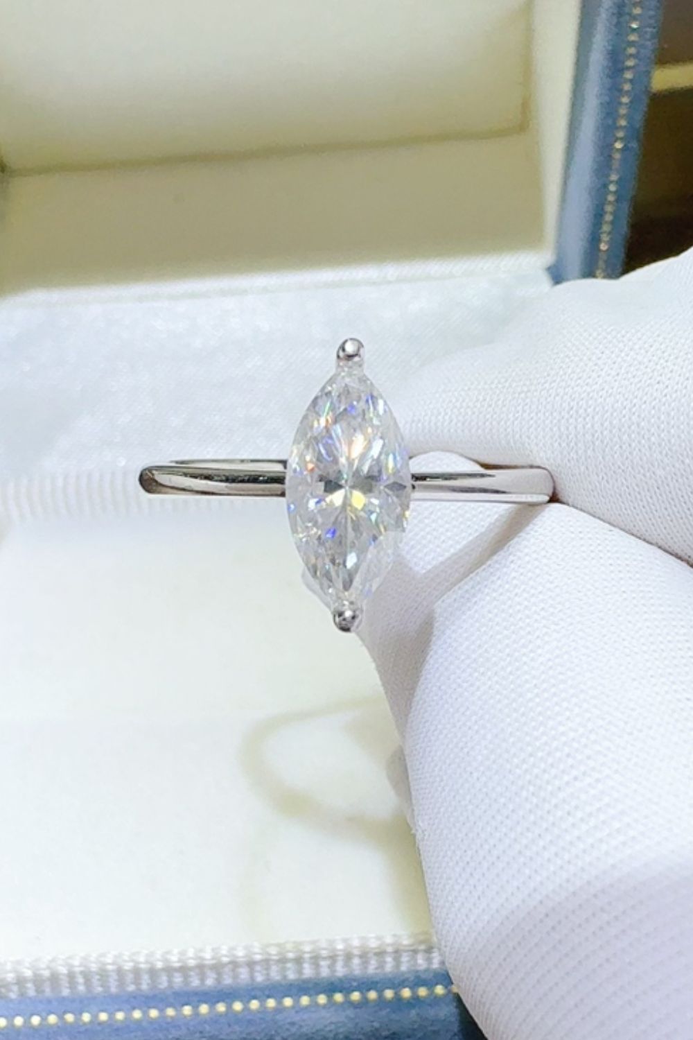Silver Ring 2 Carat Moissanite White Thin Oval 925 Sterling Elegant Jewelry 092e4d7a-17ba-4d25-b7e5-da1bd0e676d8-Max Trendsi
