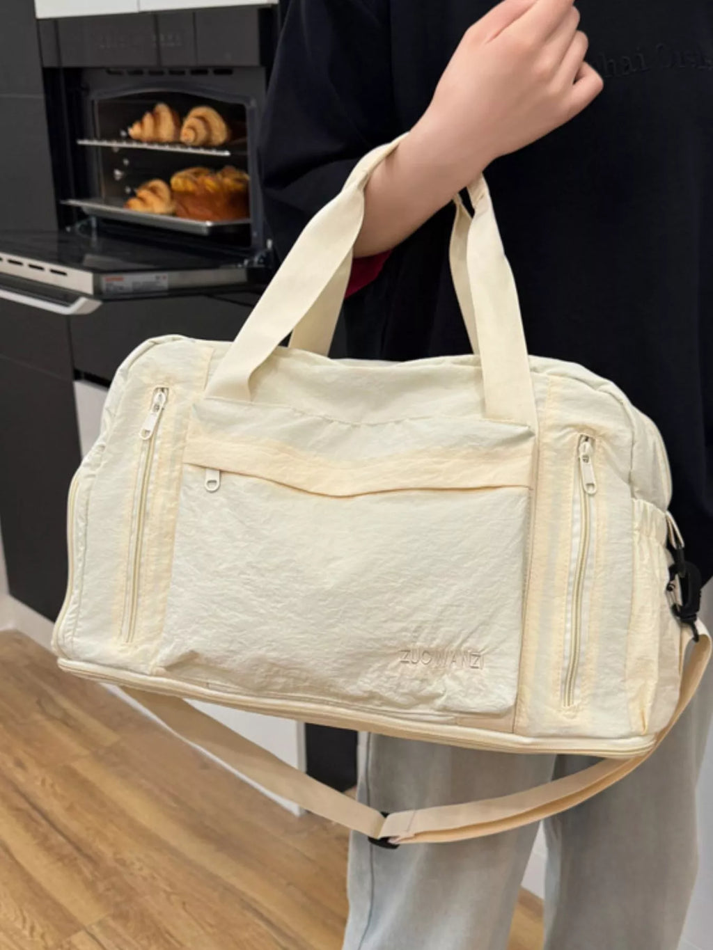 Travel Bag Lightweight Oxford Fabric Medium with Shoulder Strap 09937bf1-f976-434c-99a6-3cc52f011d11-Max-Origin Trendsi