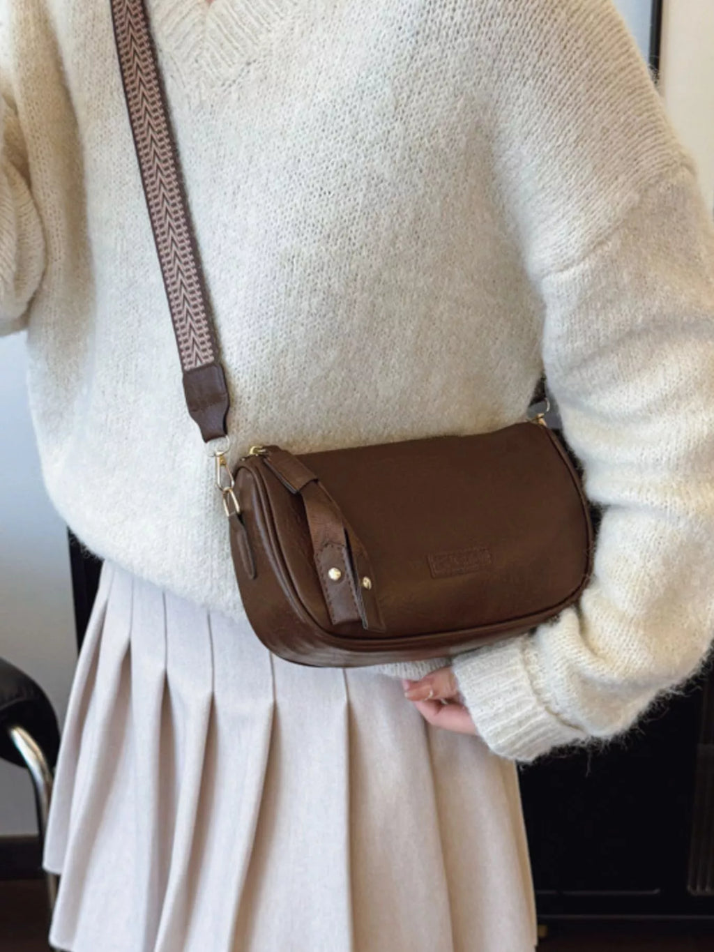 Retro Style Womens Small Shoulder Crossbody Bag with Wide Strap Zipper Coffee Brown One Size 0aefee5e-07f7-4123-83a1-df1ad9fe12f0-Max-Origin Trendsi