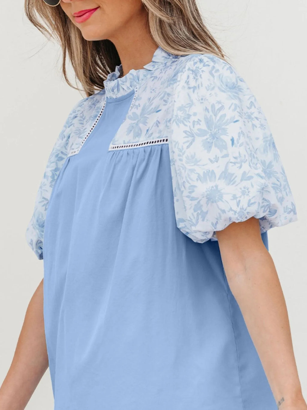 Women's Blouse Light Blue Lace Insert Floral Puff Sleeve Patchwork Loose Top 0b9266de-6b71-498f-9314-f68636554f4a-Max-Origin Trendsi