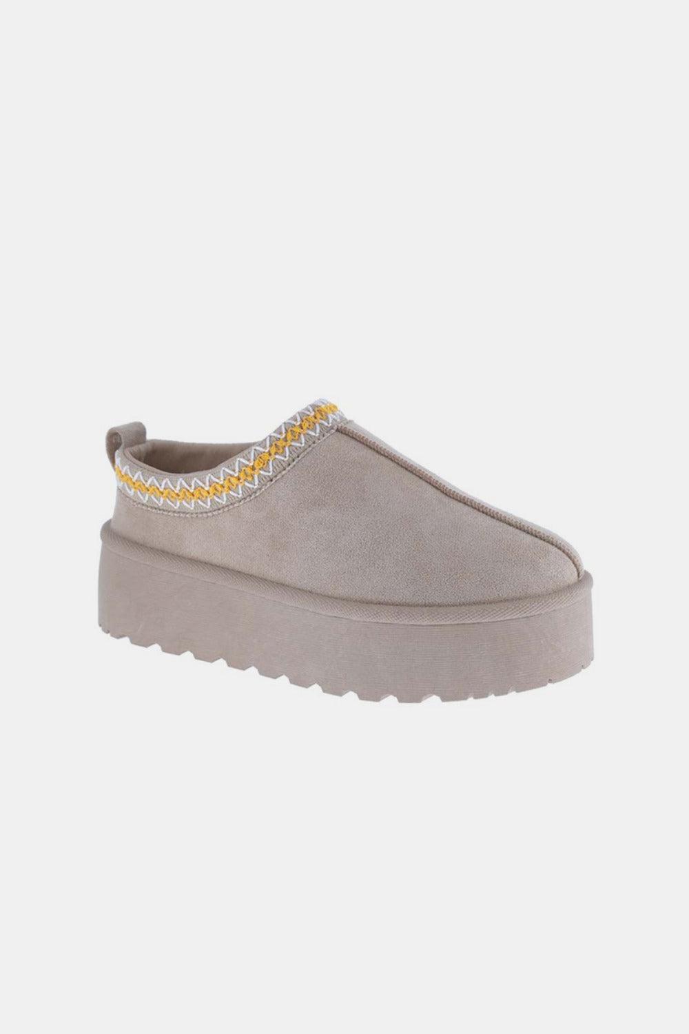Weeboo Slip-On Boots Platform Embroidered Trim Winter Shoes USA Stock Taupe 0c673a7f-d6f0-47d4-a5e2-20451d4e372b-Max Trendsi