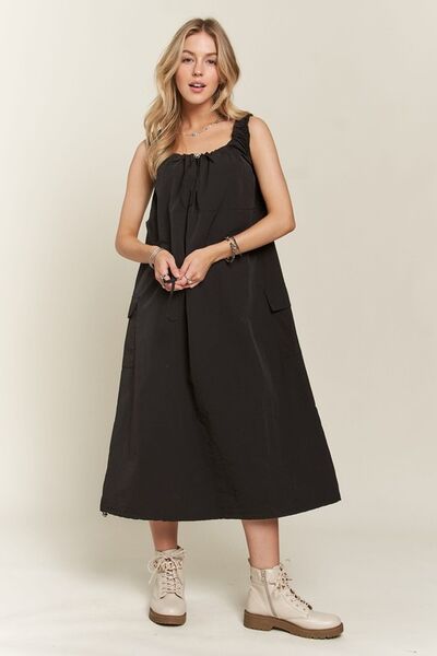 ADORA Cargo Dress Black Drawstring Slit Back With Pockets 0c98f739-6d38-477a-982a-ed30aa4c6798-Min Trendsi