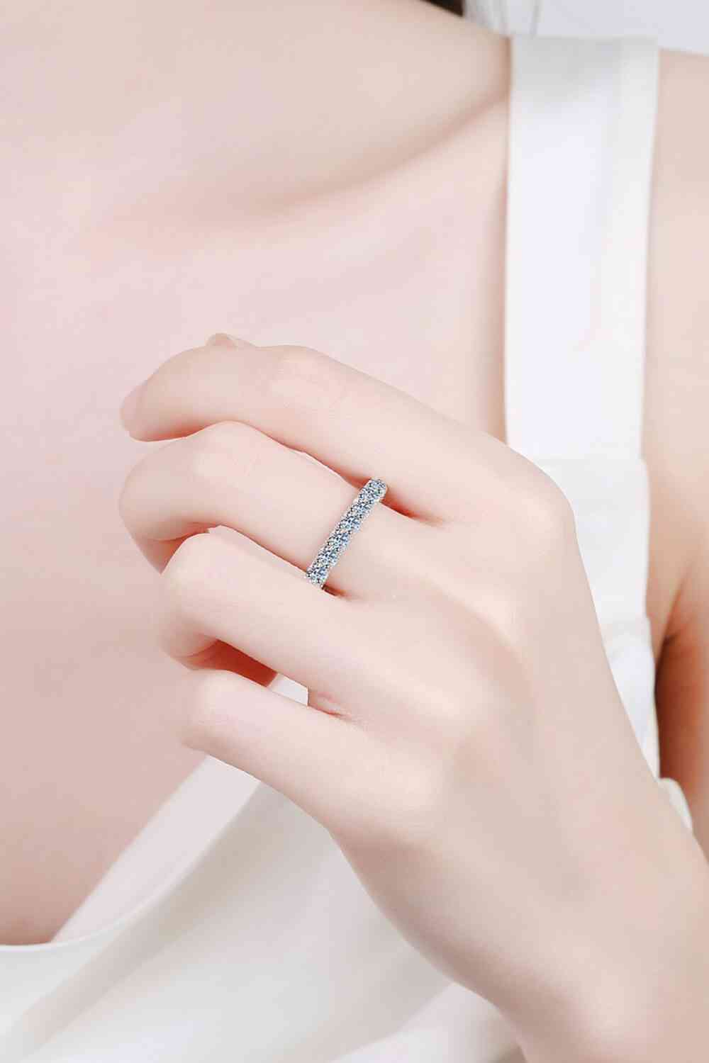 Elegant Charmed Ring Moissanite in 925 Sterling Silver 0d36f4052d214f4db1c1c7a5535894e3-Min Trendsi