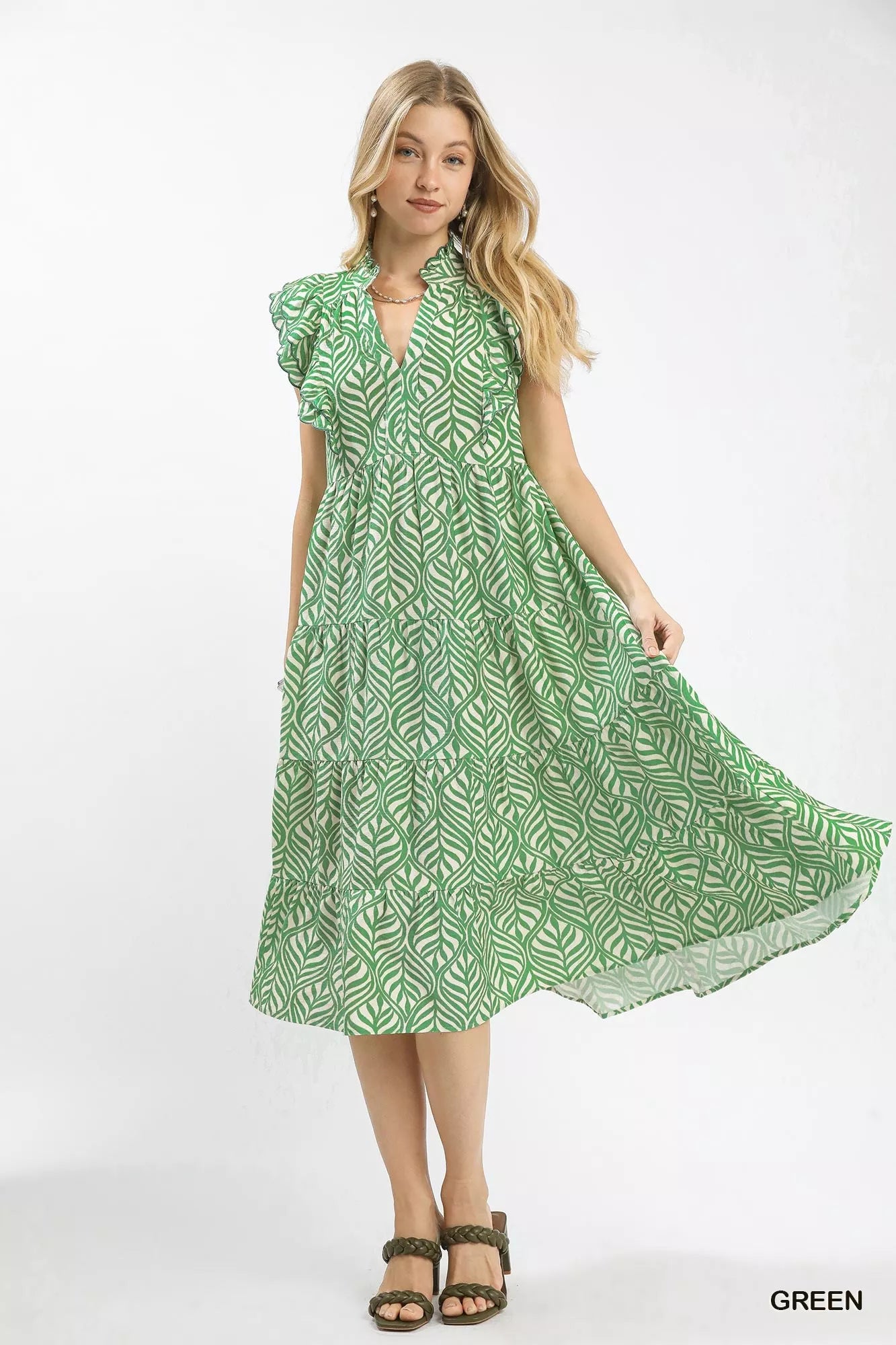 Umgee Leaf Print Tiered Midi Dress with Ruffle Detail 0d5d02a5-d038-4cf5-b85c-d1a18c1f8302-Max-Origin Trendsi