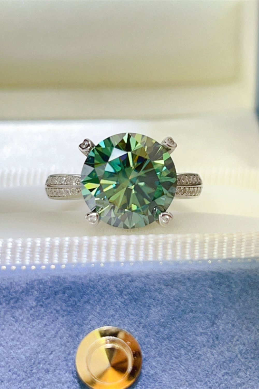 Ring 5 Carat Moissanite Dark Green Stone 925 Sterling Silver Platinum-plated Dark Green 0db4f3aa-e06a-4433-9d54-0177eba0732e-Max Trendsi