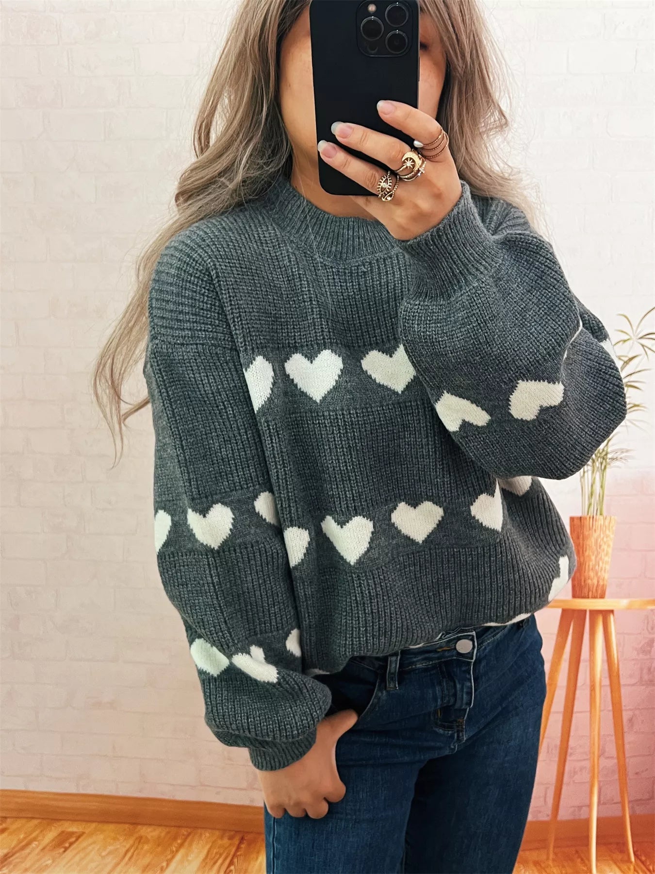 Women's Sweater Heart Pattern Dropped Shoulder Long Sleeve Puulover 0fa22a9e17124ef3bbd918132ce81fd8-Max-Origin Trendsi