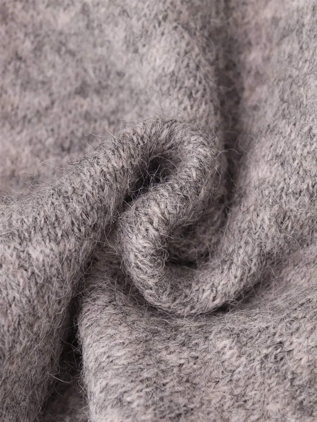 Women's Cardigan Button-Up Raglan Sleeve Casual Knit Top 0fca25360e3240a9a643fdbe56a802bd-Max-Origin Trendsi