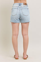 Judy Blue Shorts Frayed Hem High Rise Denim Jeans Light Wash S-3XL 1060923b-1102-496a-94e3-0ecef639535d-Max Trendsi