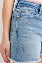 Judy Blue Denim Shorts High Waist Western Embroidery Detail Cut Off 1119d1ad8ed948f6a21af271a42cfb29-Max-Origin Trendsi