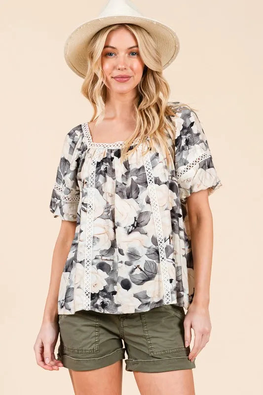 Lime 'N' Chili Blouse Black Floral Print Lace Trim Puff Short Sleeve 115af720307e44cabdf40e7ec7931bcb-Max-Origin Trendsi