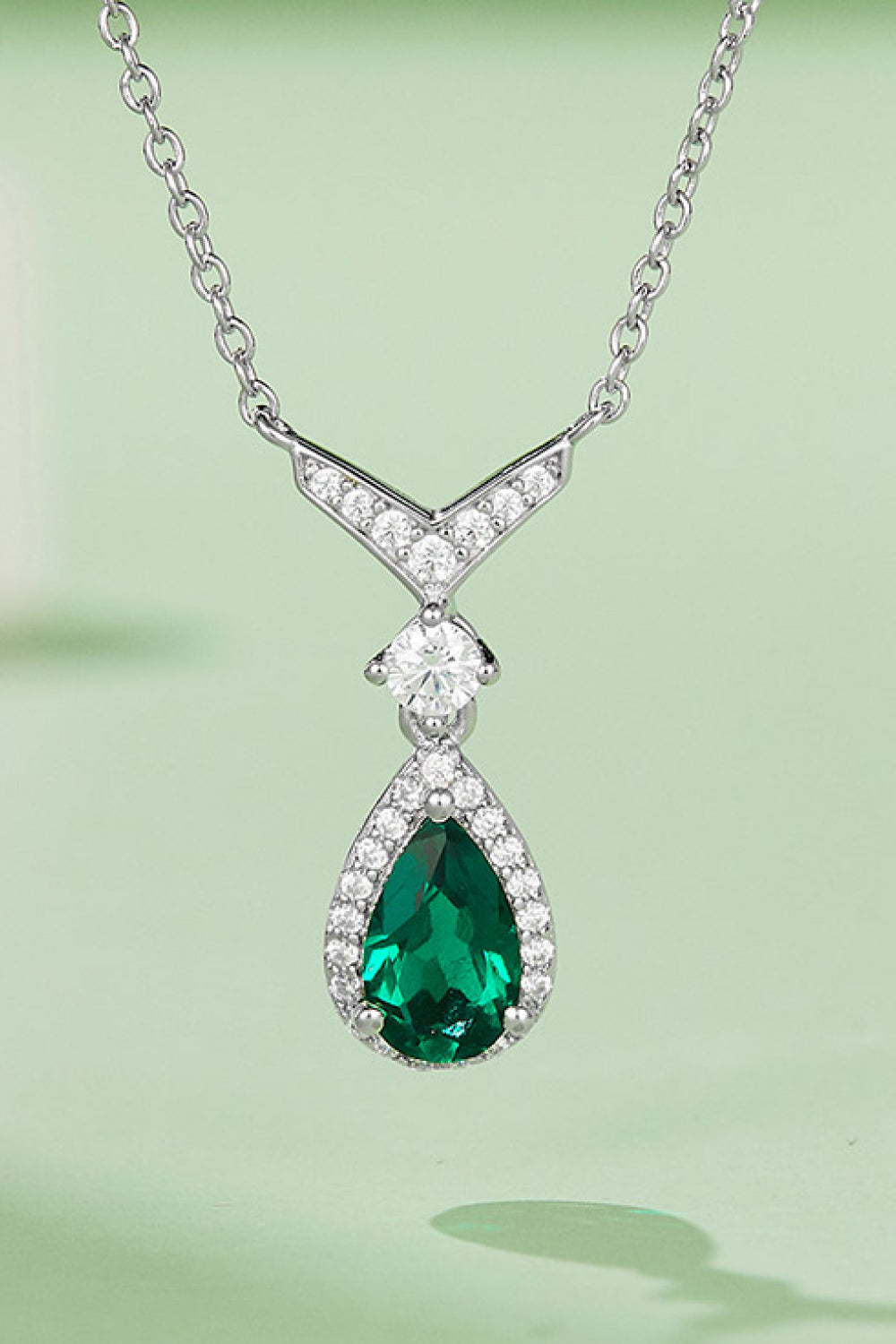 Murray Necklace 0.73 Carat Lab-Grown Emerald Teardrop Stone 925 Silver Plated 133dbe108be94af697b873869b000cda-Max Trendsi