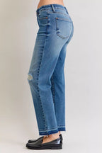 Judy Blue Jeans Boyfriend Patch & Repair Destroy Release Hem Mid Rise Plus Sizes 1364a06e91f540e19f8db4e5f2366b42-Max-Origin Trendsi