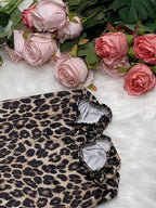 Damen Maxi-Kleid mit Leo-Print, langen Ärmeln und Schlitz, Wickeloptik, Übergröße