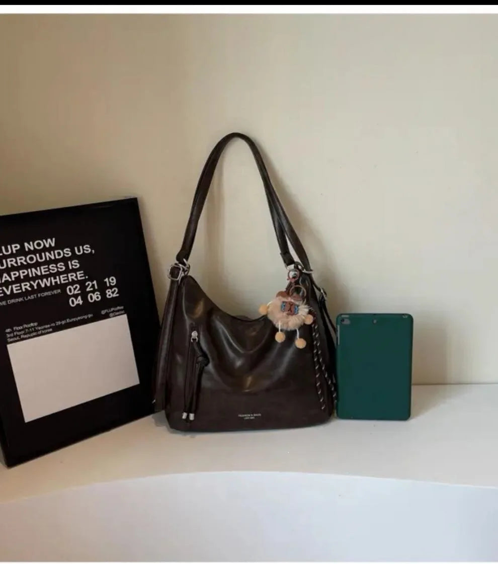 Women's Large Shoulder Bags Pu Leather Black Outer Zip Pocket Casual Handbag
