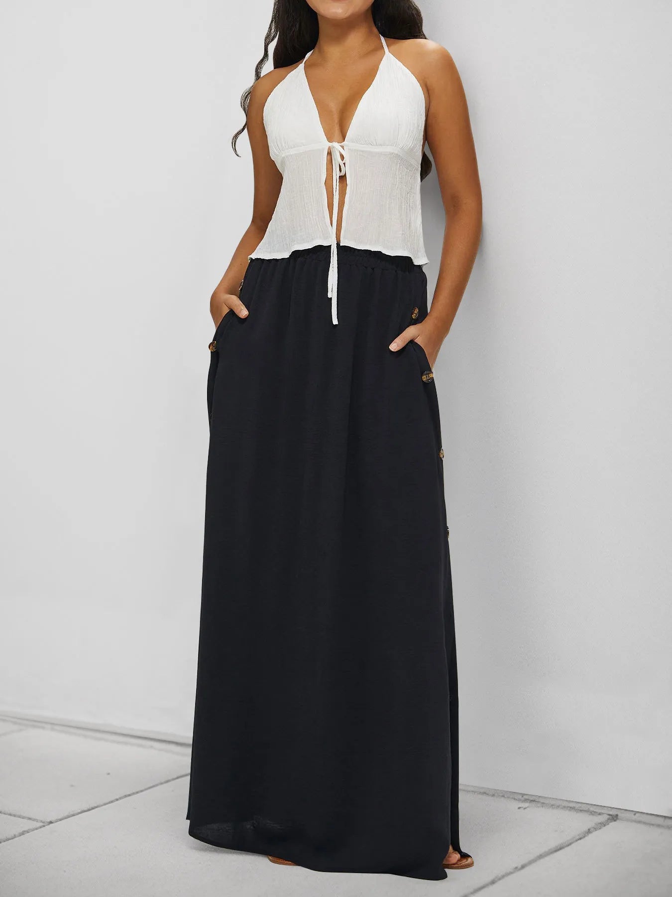 Black Maxi Skirt Side Buttoned High Waist Oversized with Pockets Black 142cfd6f1fe4411fab04a583fbc6186c-Max-Origin Trendsi