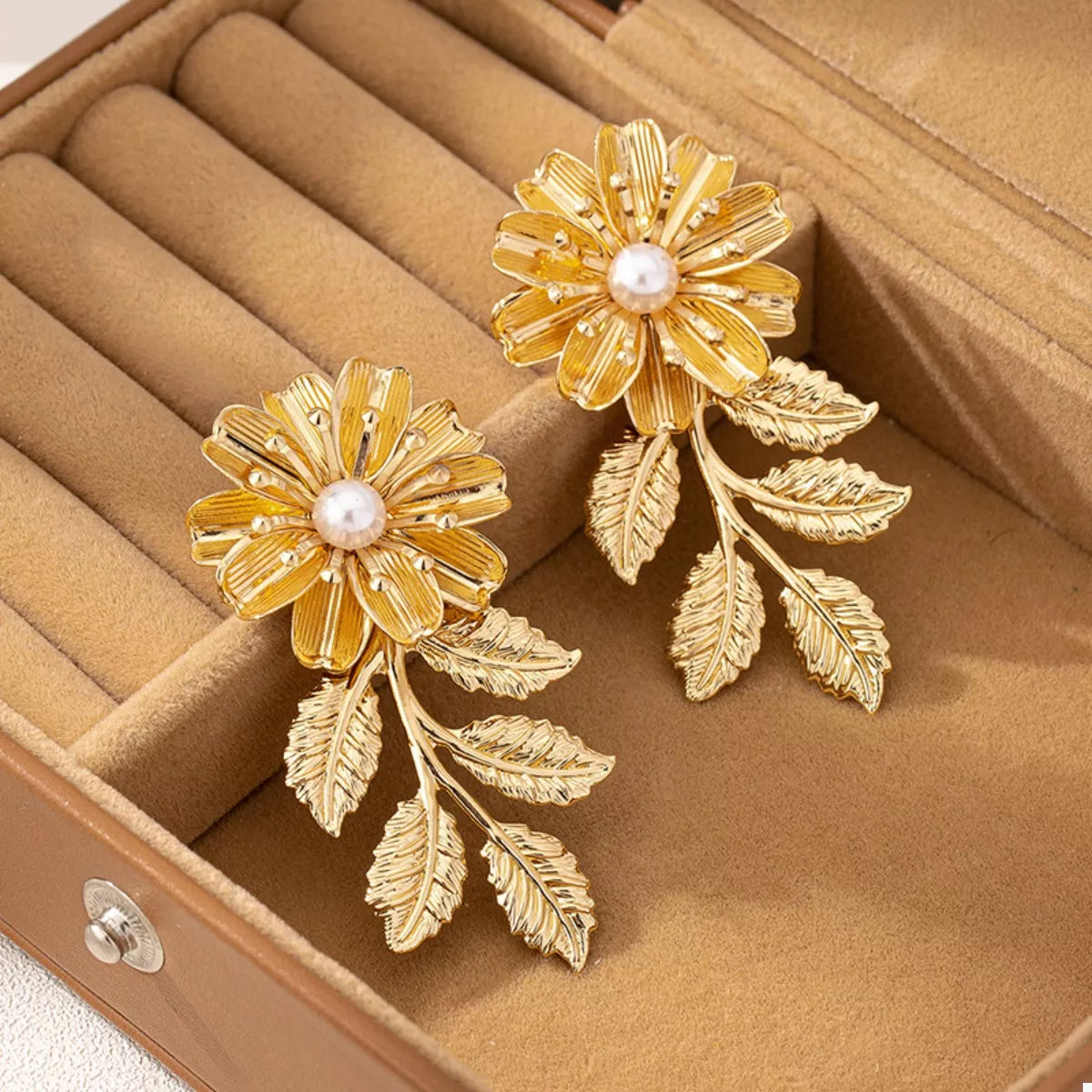 Flower Earrings 18K Gold-Plated Pearl Gold Fashion Jewelry 15990b73-97c1-4d0d-99d3-c534153610e7-Max-Origin Trendsi