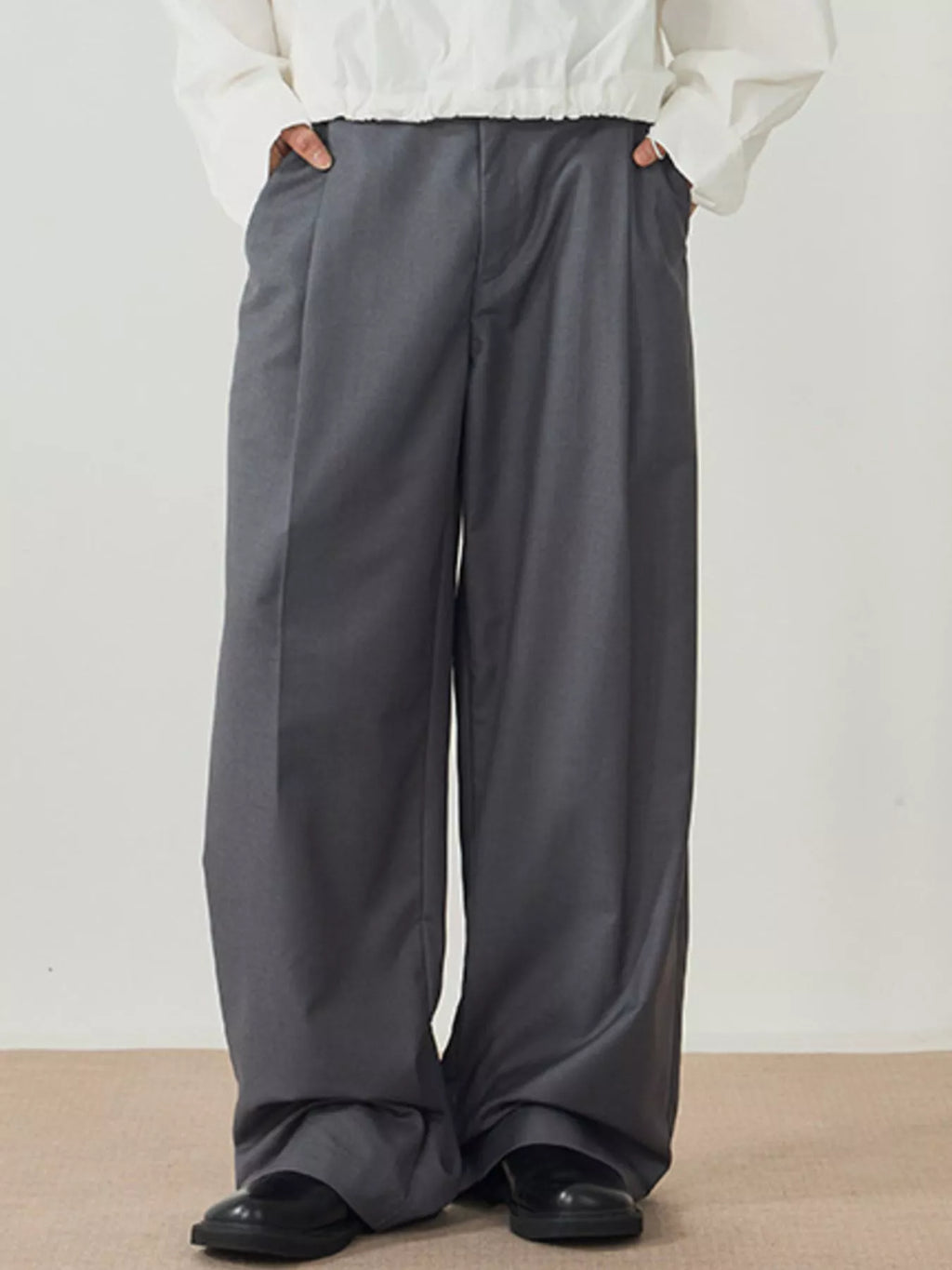 Men's Wide Leg Pleated Pants Oversized Trousers Dark Gray 15a3531f-cc09-46ca-bd8a-e23f12f530b8-Max-Origin Trendsi