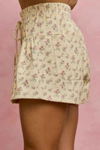 SO ME Floral Print Denim Pintuck Elastic Waist Shorts