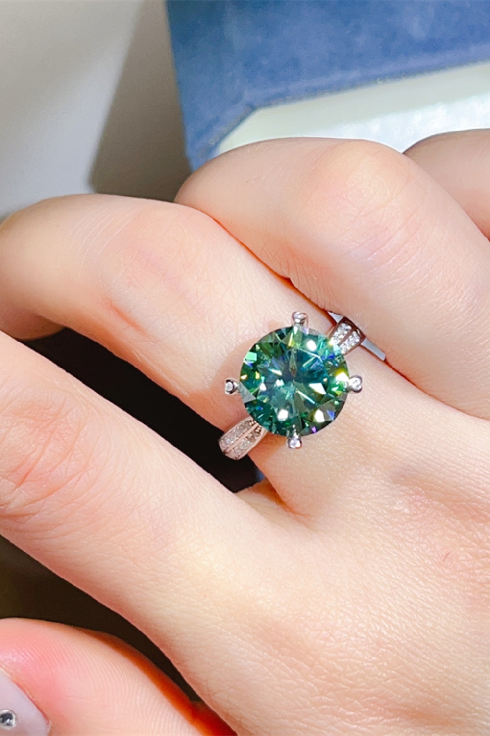 Ring 5 Carat Moissanite Dark Green Stone 925 Sterling Silver Platinum-plated 16ba0e34-7426-4a51-abe7-a394bf9b4017-Max Trendsi