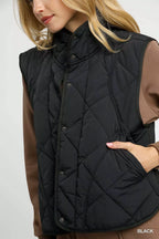 Umgee Womens Vest Quilted Black Snap-Front Puffer Sleeveless Outwear 16ff4186-f401-4fa3-b41d-d354588b8d86-Max-Origin Trendsi