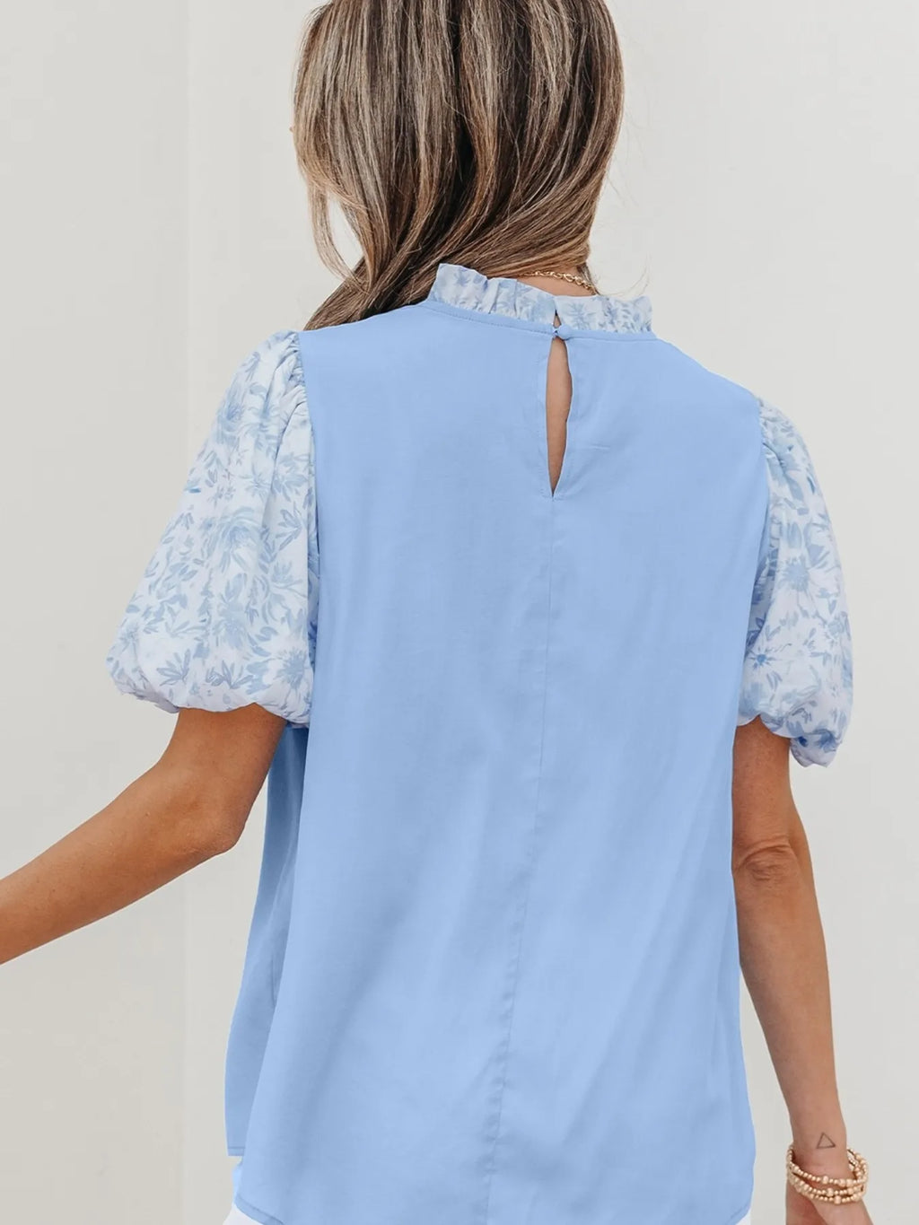 Women's Blouse Light Blue Lace Insert Floral Puff Sleeve Patchwork Loose Top 19000764d3fe4b95b9c38b034bec0026-Max-Origin Trendsi