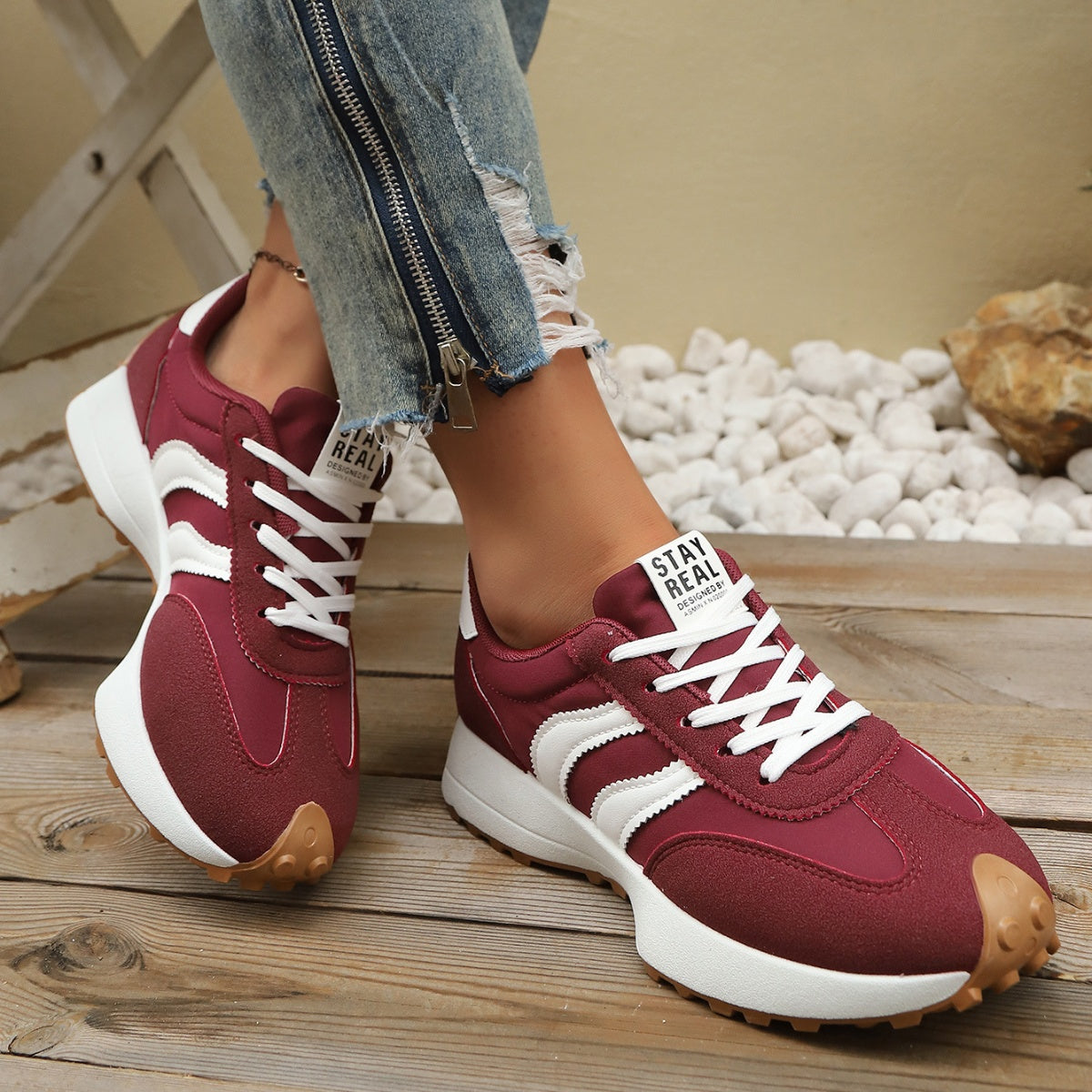 19906424-0d2d-41d9-83c8-e868d237890d-Max