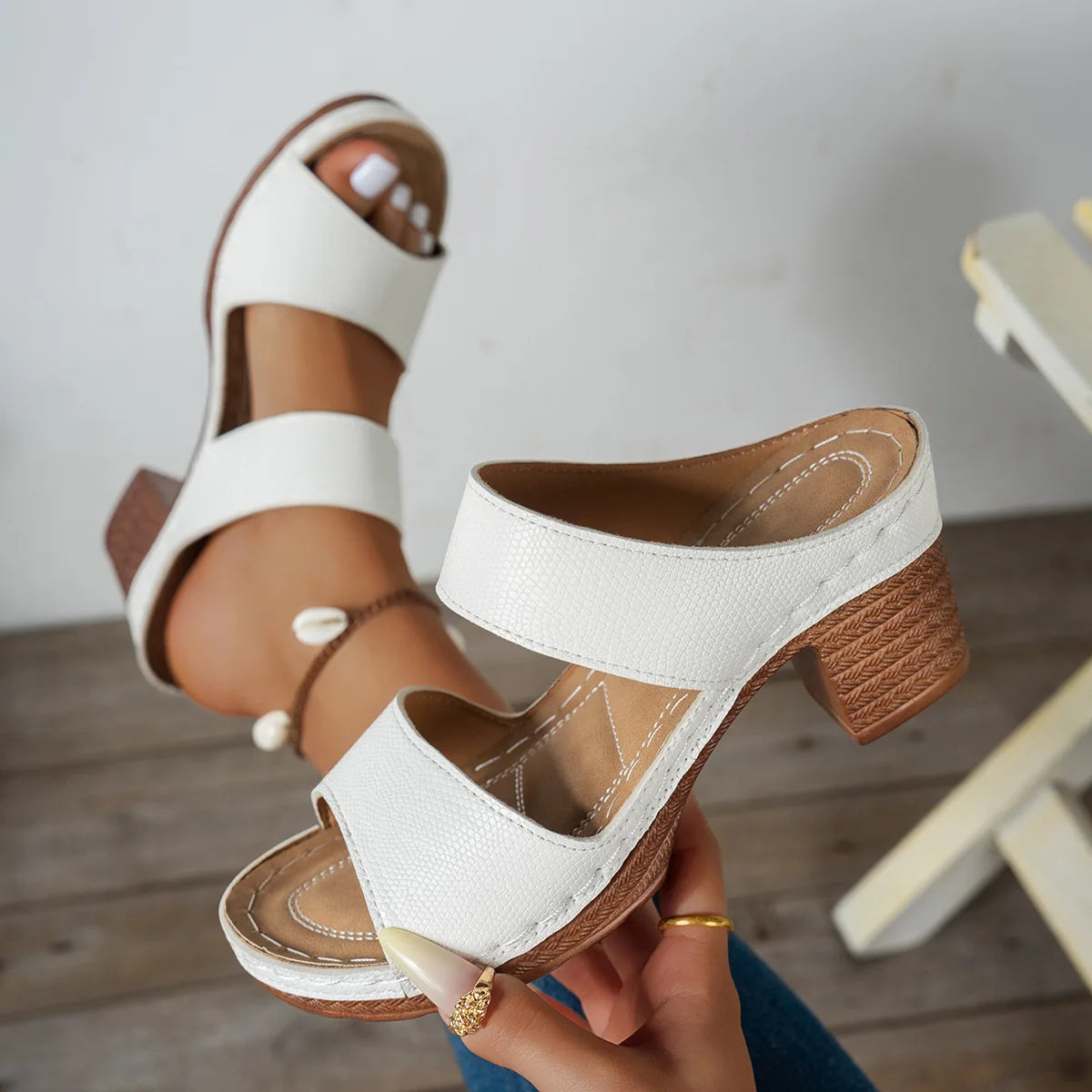 Open-Toe High Heel Slippers Women's Block Heel Sandals with Mid-Heel Height