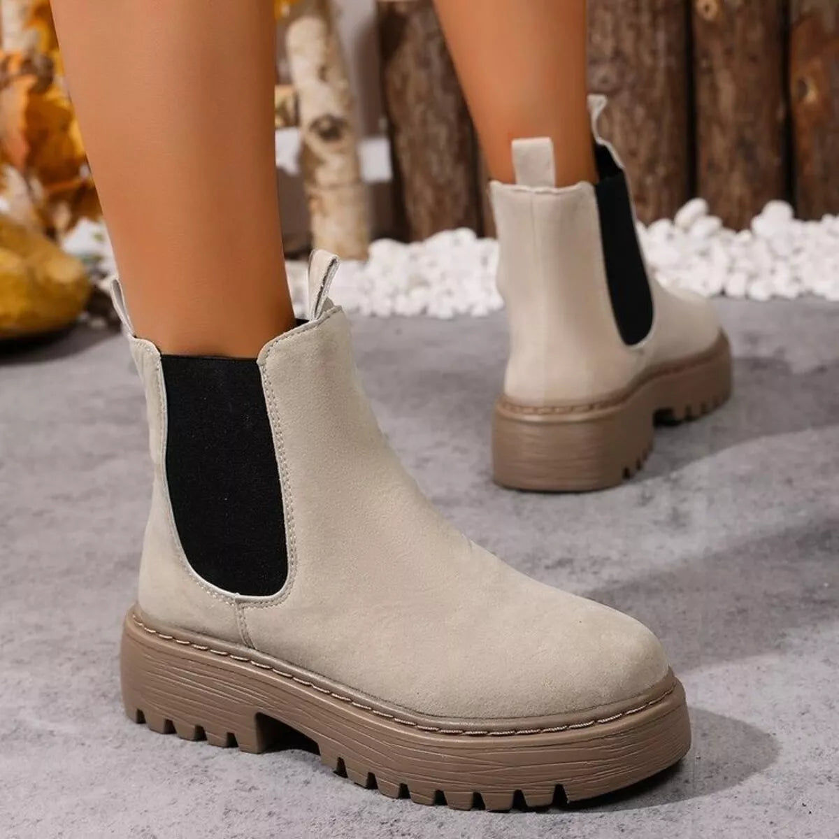 Women's Boots Pu Leather Round Toe Platform Mid Heels Shoes 1a19050428664f3c8d084308974e9ce9-Max-Origin Trendsi