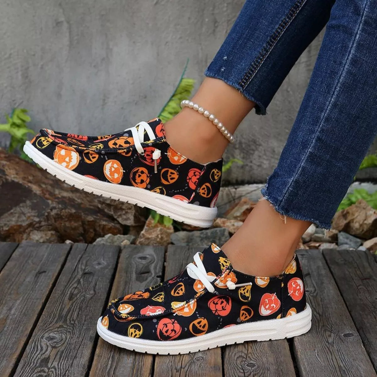 Halloween Women's Sneakers Pumpkin Print Round Toe Low Heels 1b1bde8746f5420ca09c7a3acc8ef353-Max-Origin Trendsi