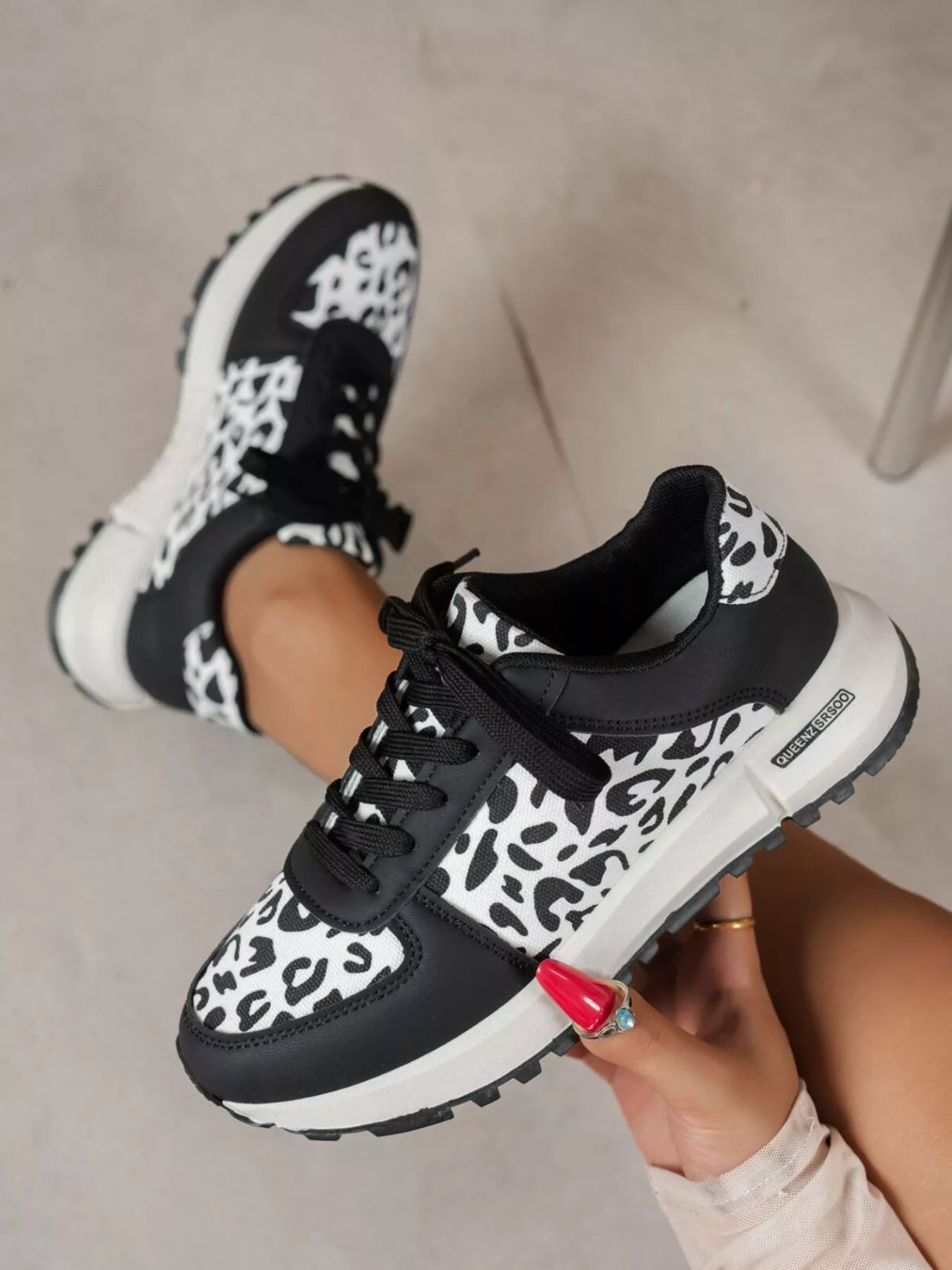 Women's Sneakers Leopard Black Round Toe Low Heels Casual Shoes 1c6f2d5d-3f83-48ac-b7b9-2b74ec84d3c8-Max-Origin Trendsi